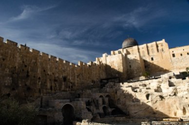 the walls of Jerusalem